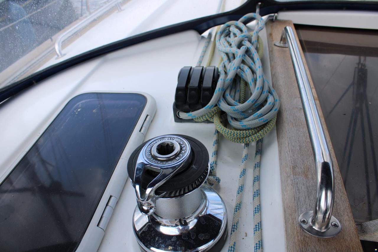 Bavaria 44