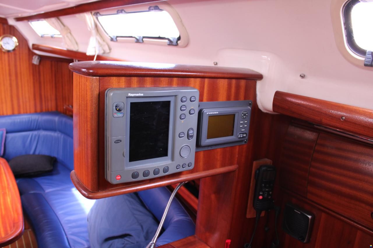 Bavaria 44