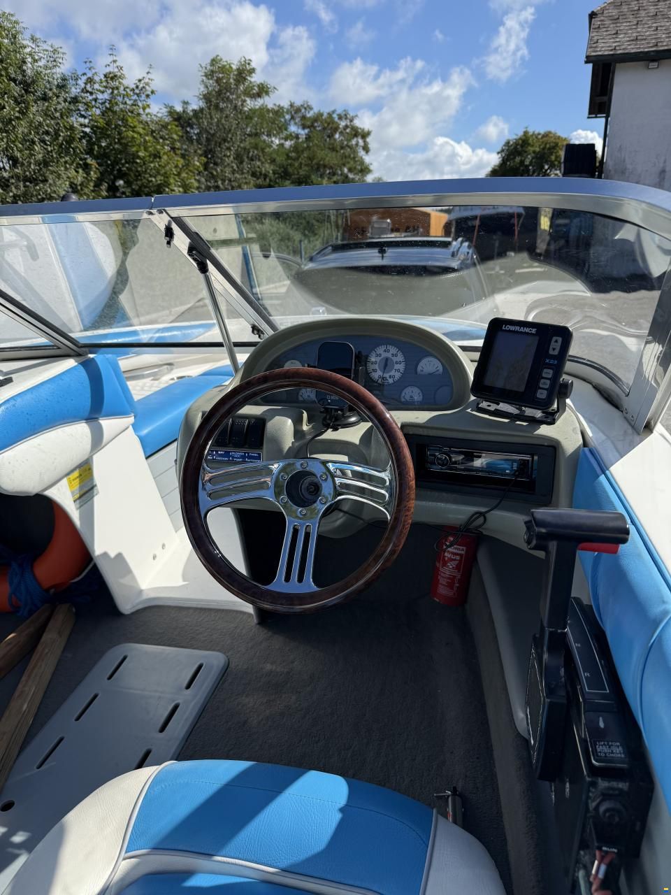 Glastron SSV 170