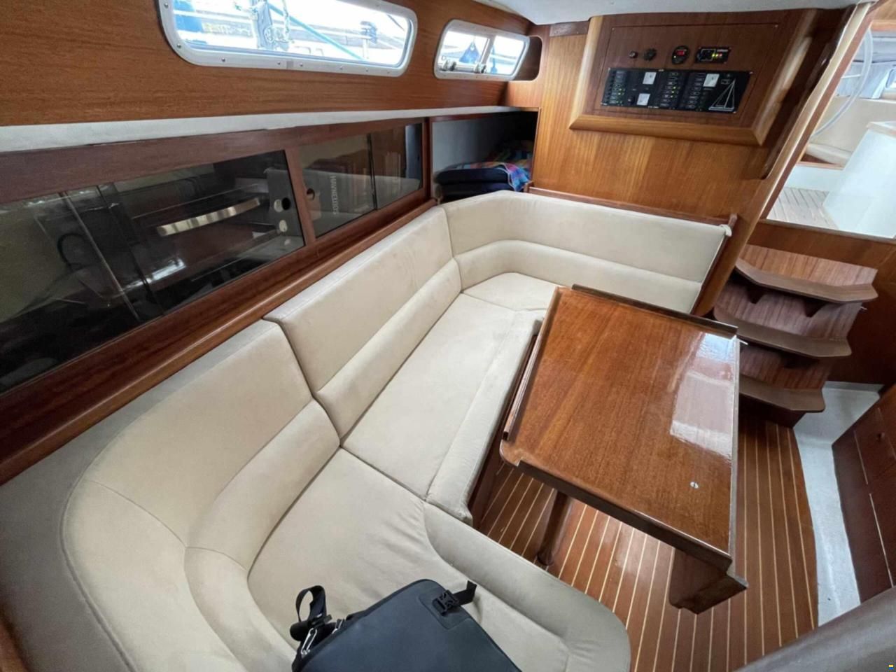 Coronet Elvstrom 38/40