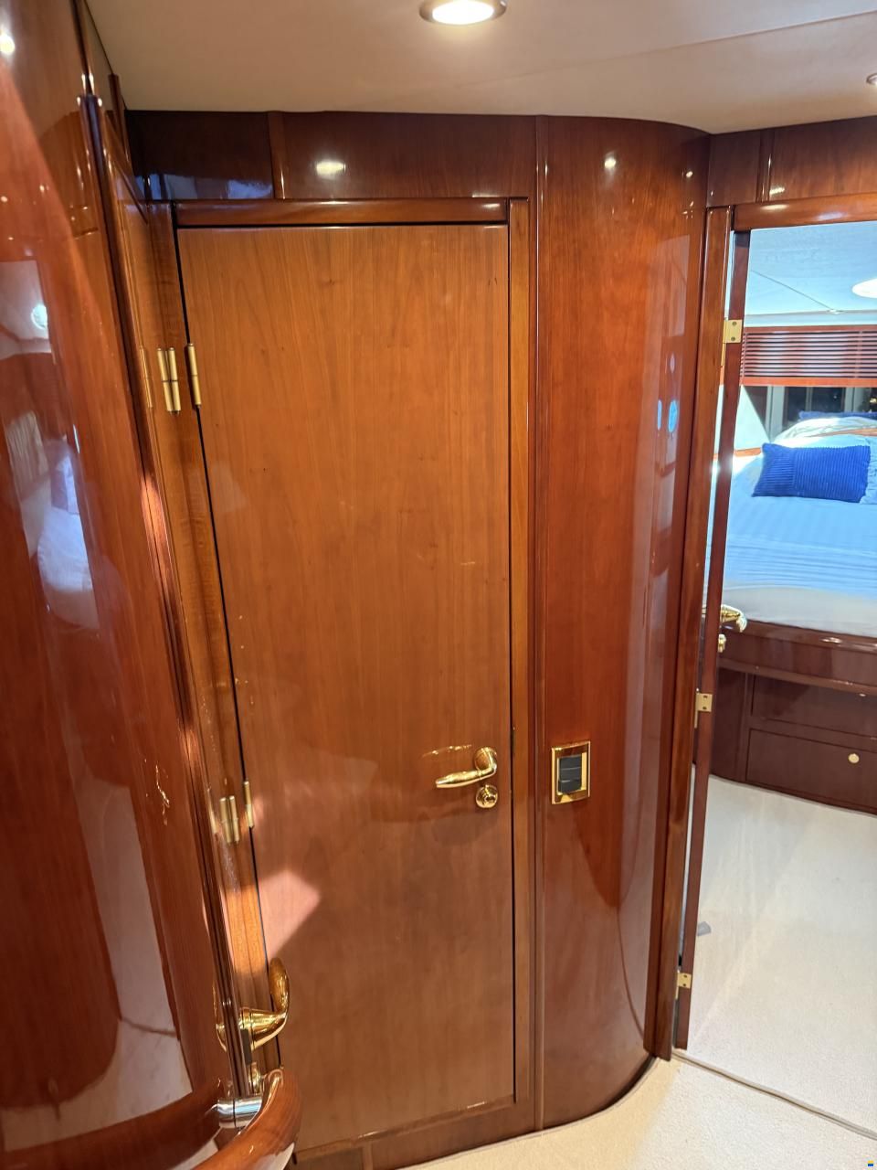 Fairline Squadron 55