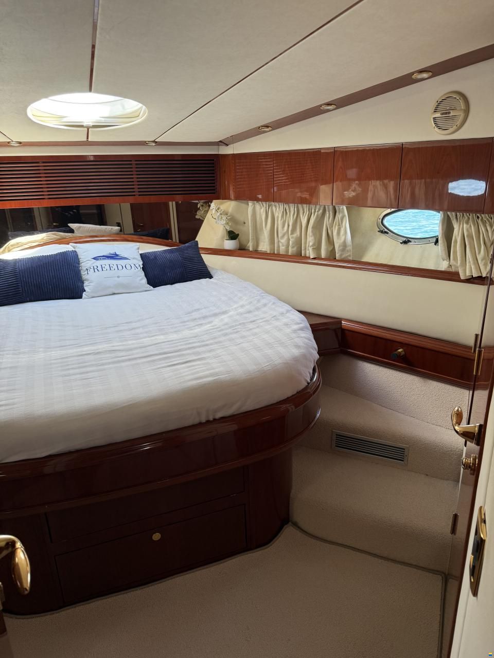 Fairline Squadron 55