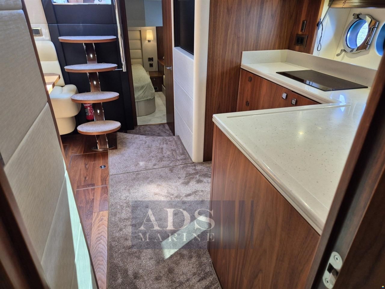 Sunseeker San Remo 485