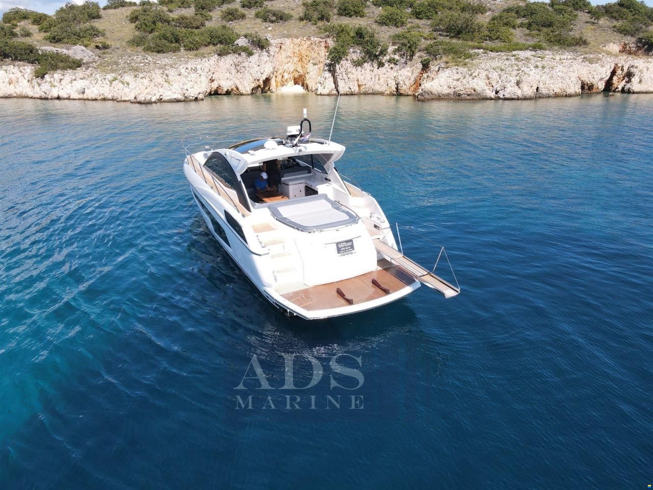 Sunseeker San Remo 485