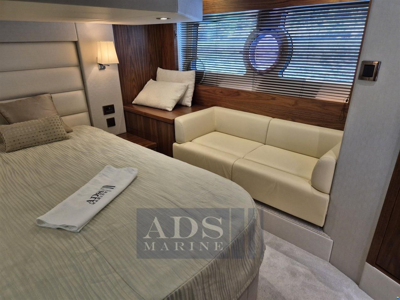 Sunseeker San Remo 485