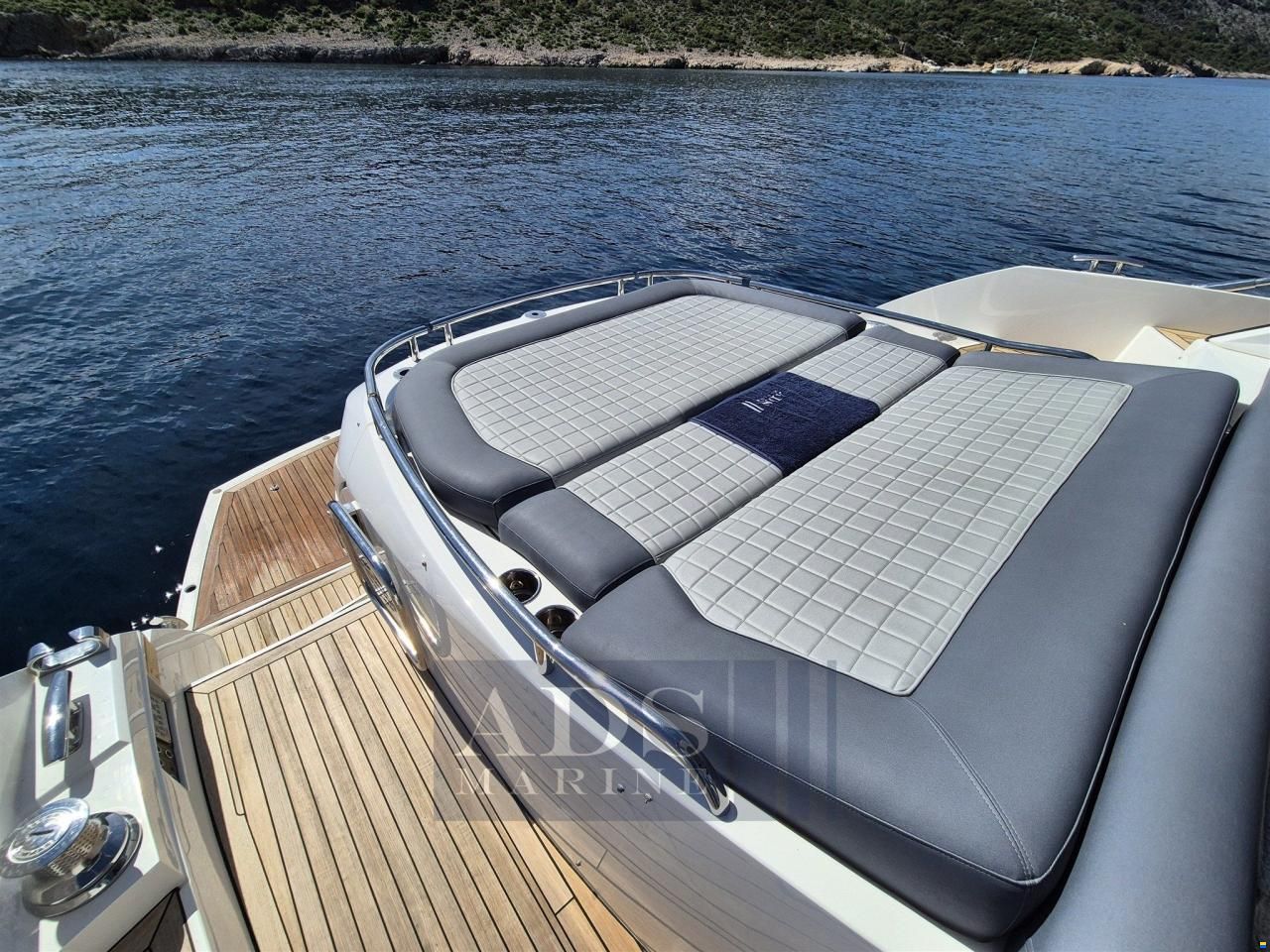 Sunseeker San Remo 485