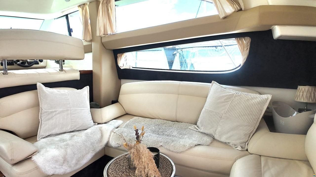 Jeanneau Prestige 42 Flybridge