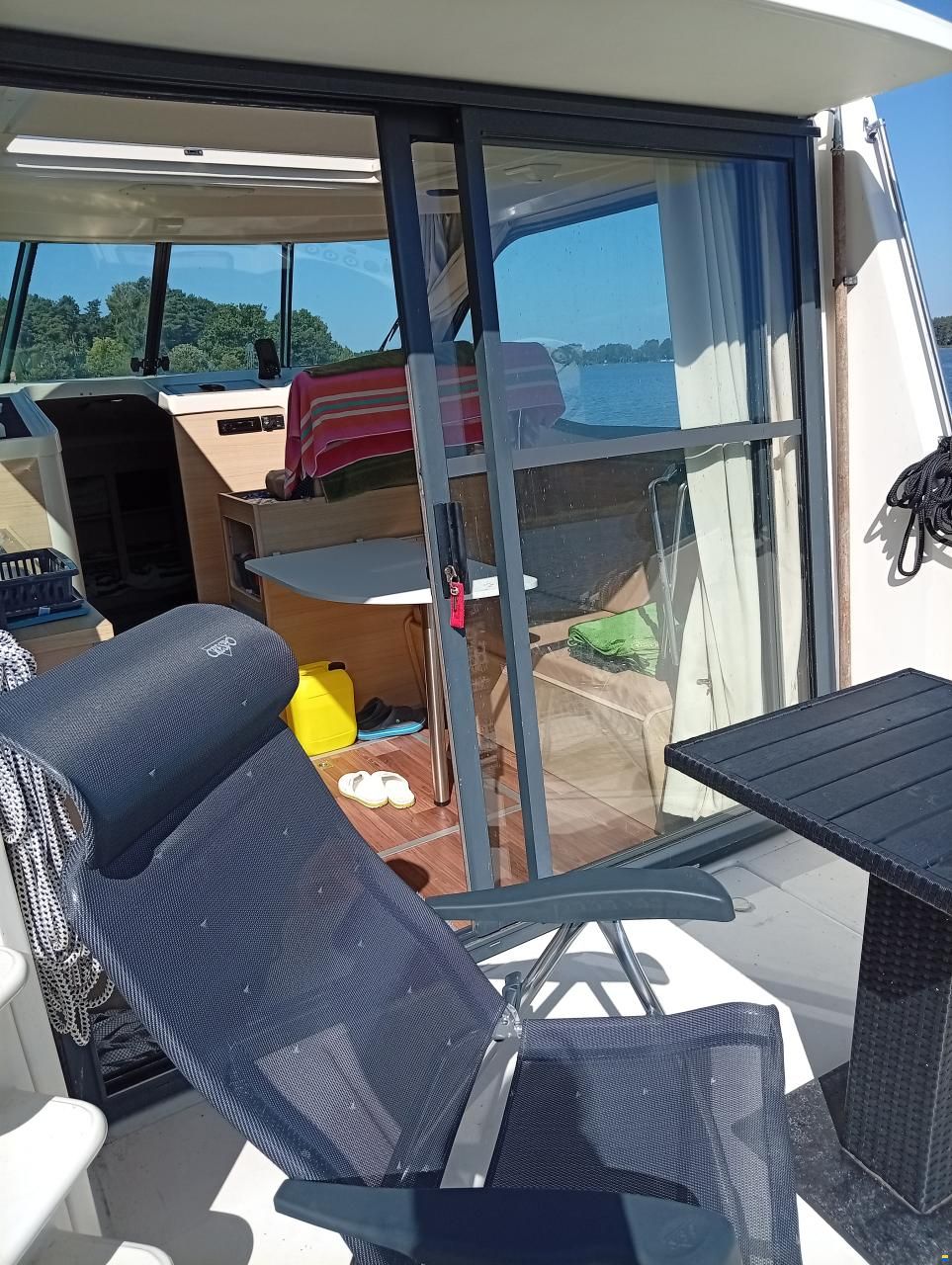 Nicols Yacht Nicols Sedan Primo