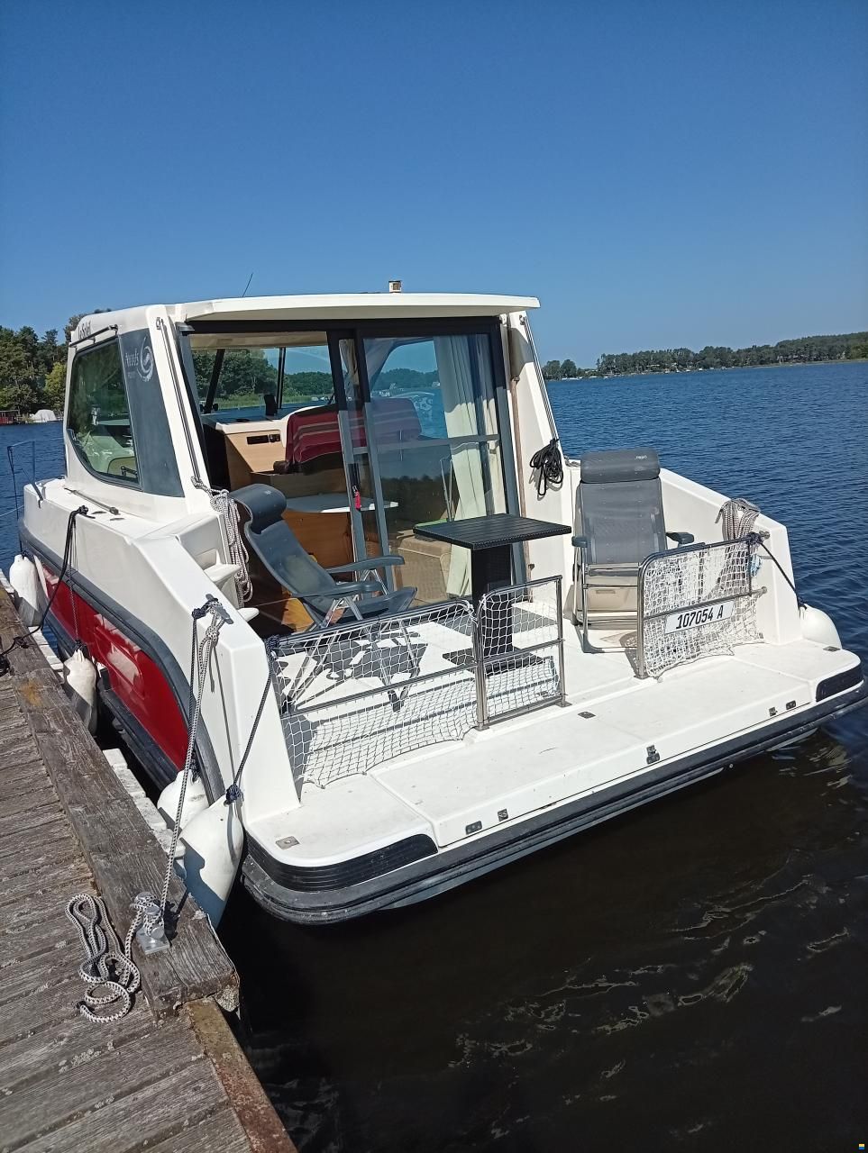 Nicols Yacht Nicols Sedan Primo