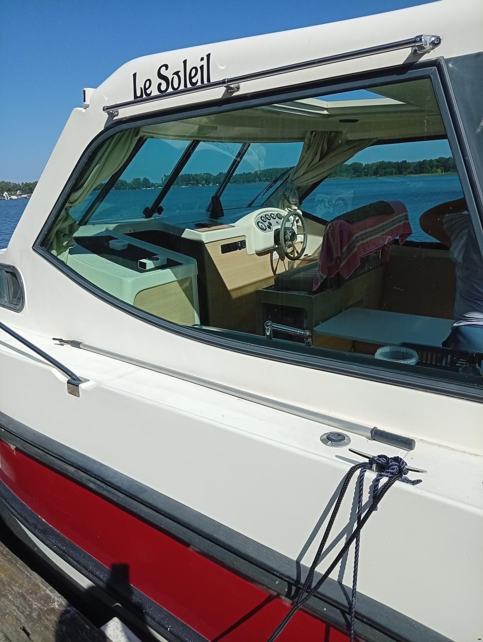 Nicols Yacht Nicols Sedan Primo