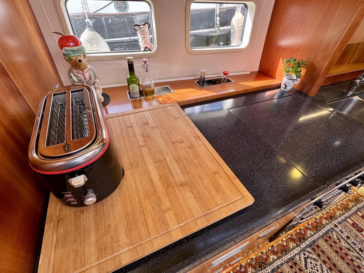 Hanse 575