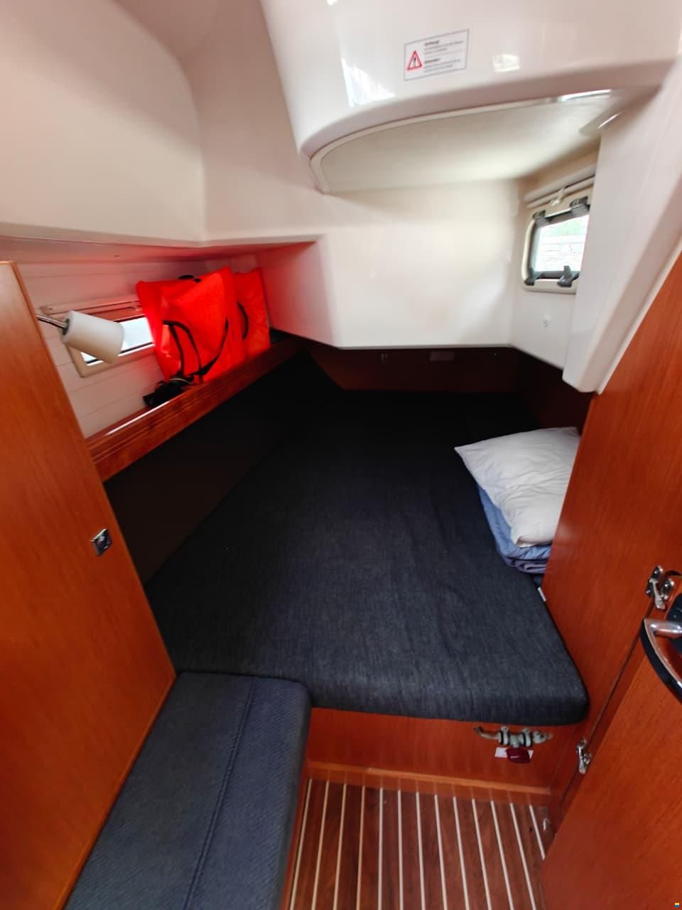 Bavaria Cruiser 37