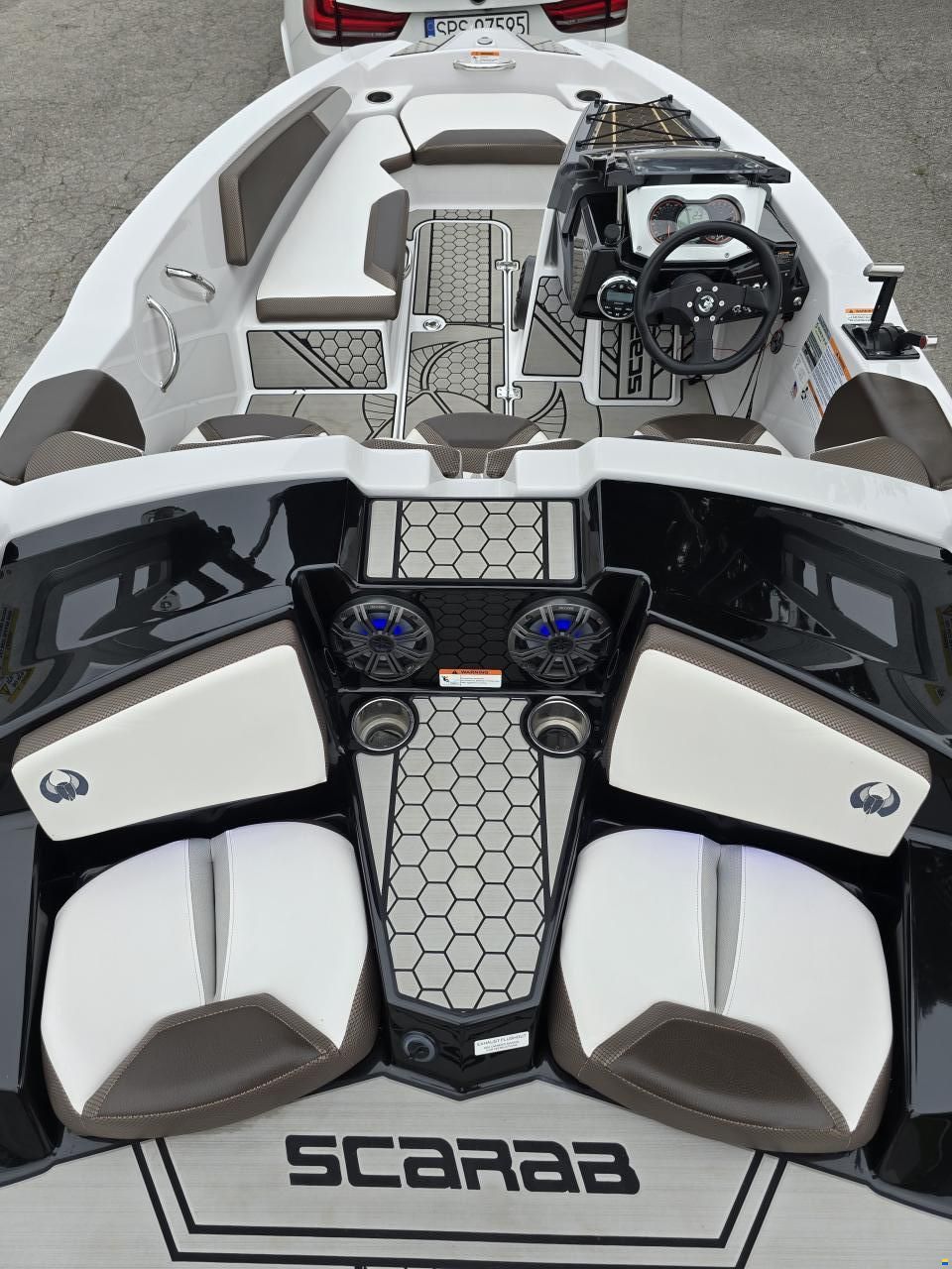 Scarab 165