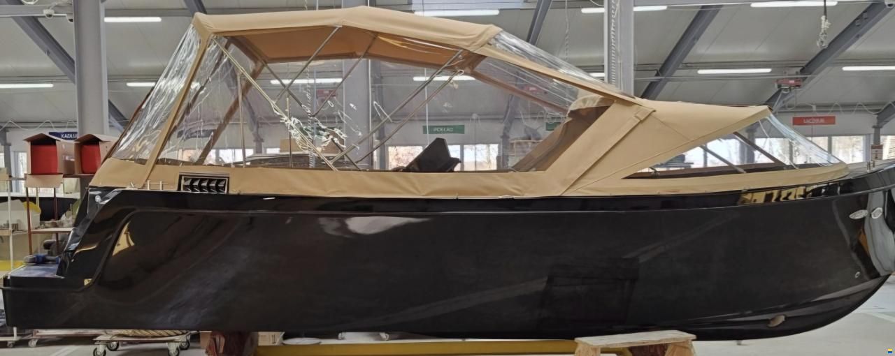 Corsiva Tender 650