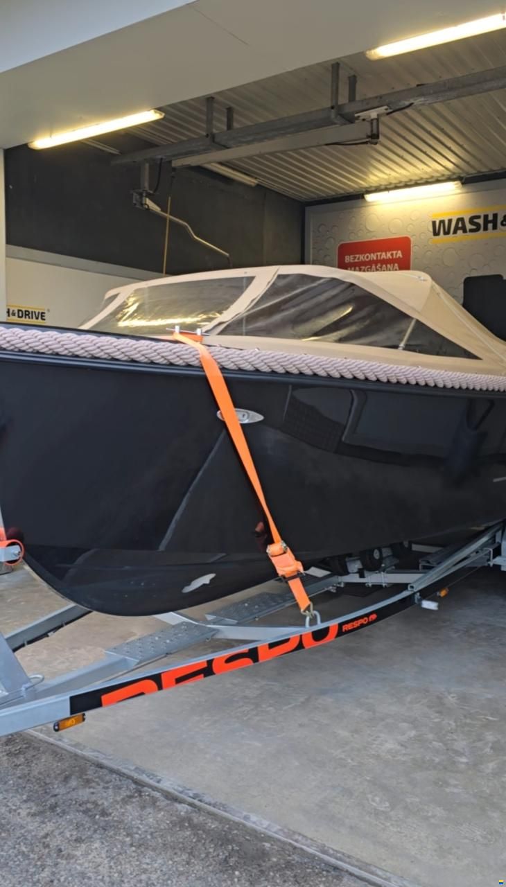 Corsiva Tender 650