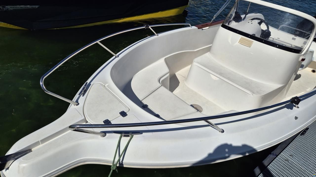 Quicksilver Commander 630 C