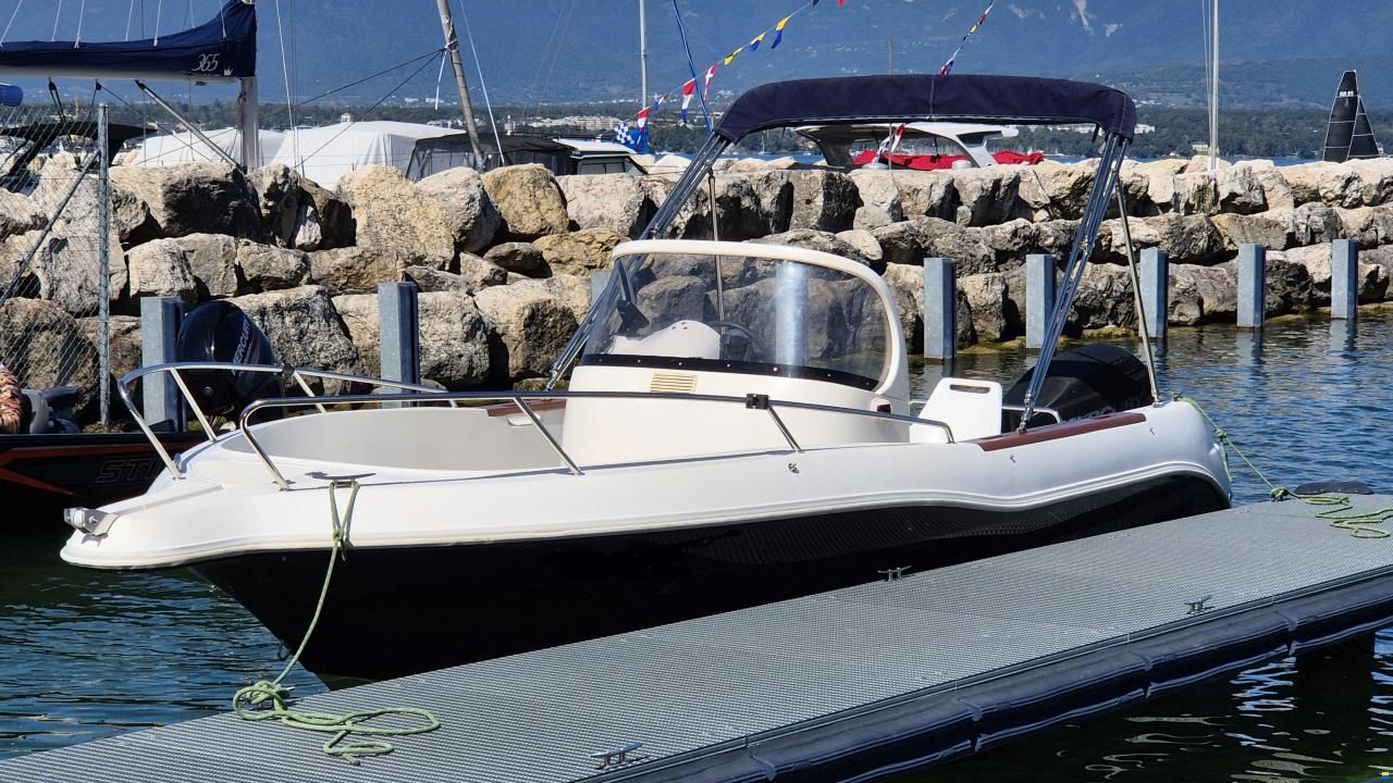 Quicksilver Commander 630 C