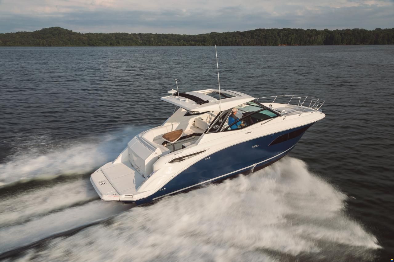 Sea Ray Sundancer 320