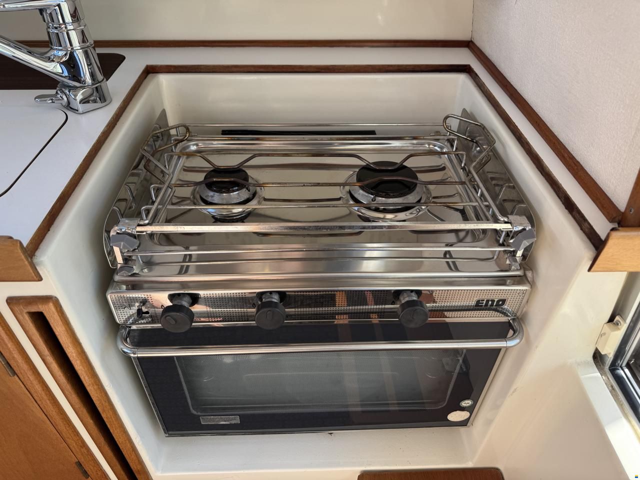 SeaStar Eurocruiser 28