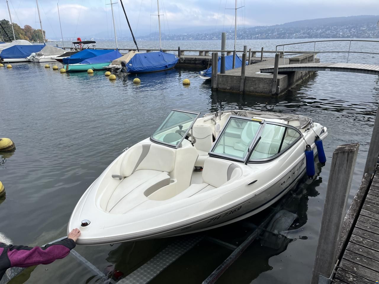 Maxum SR 1750