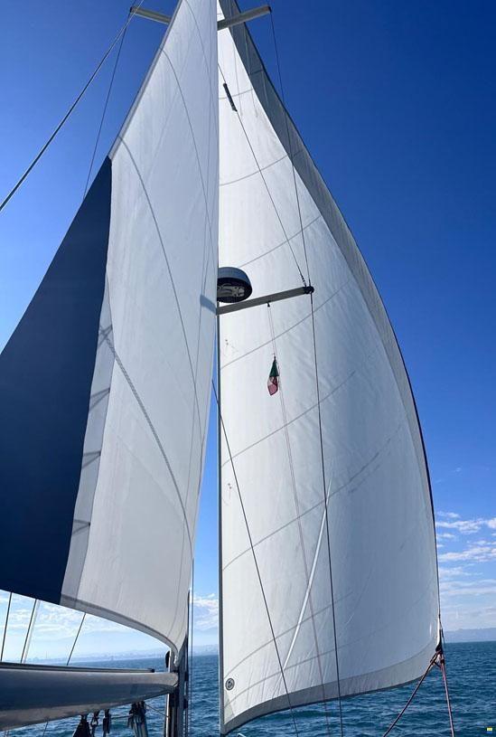 Beneteau Oceanis Clipper 393