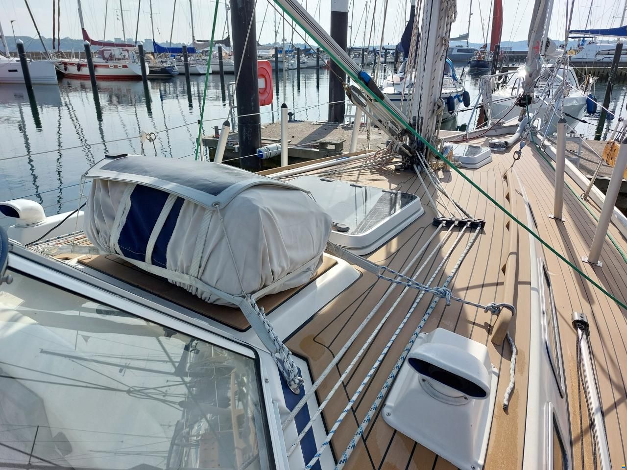 Hallberg-Rassy HR 34