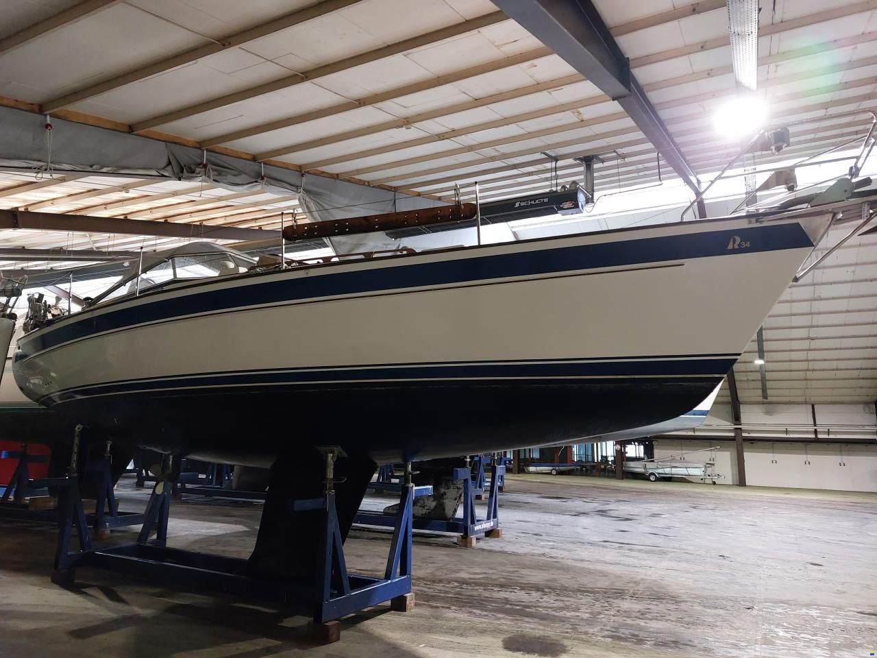 Hallberg-Rassy HR 34