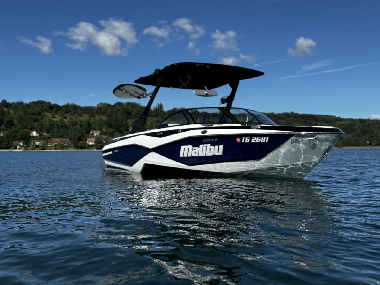 Malibu Wakesetter 22 LSV