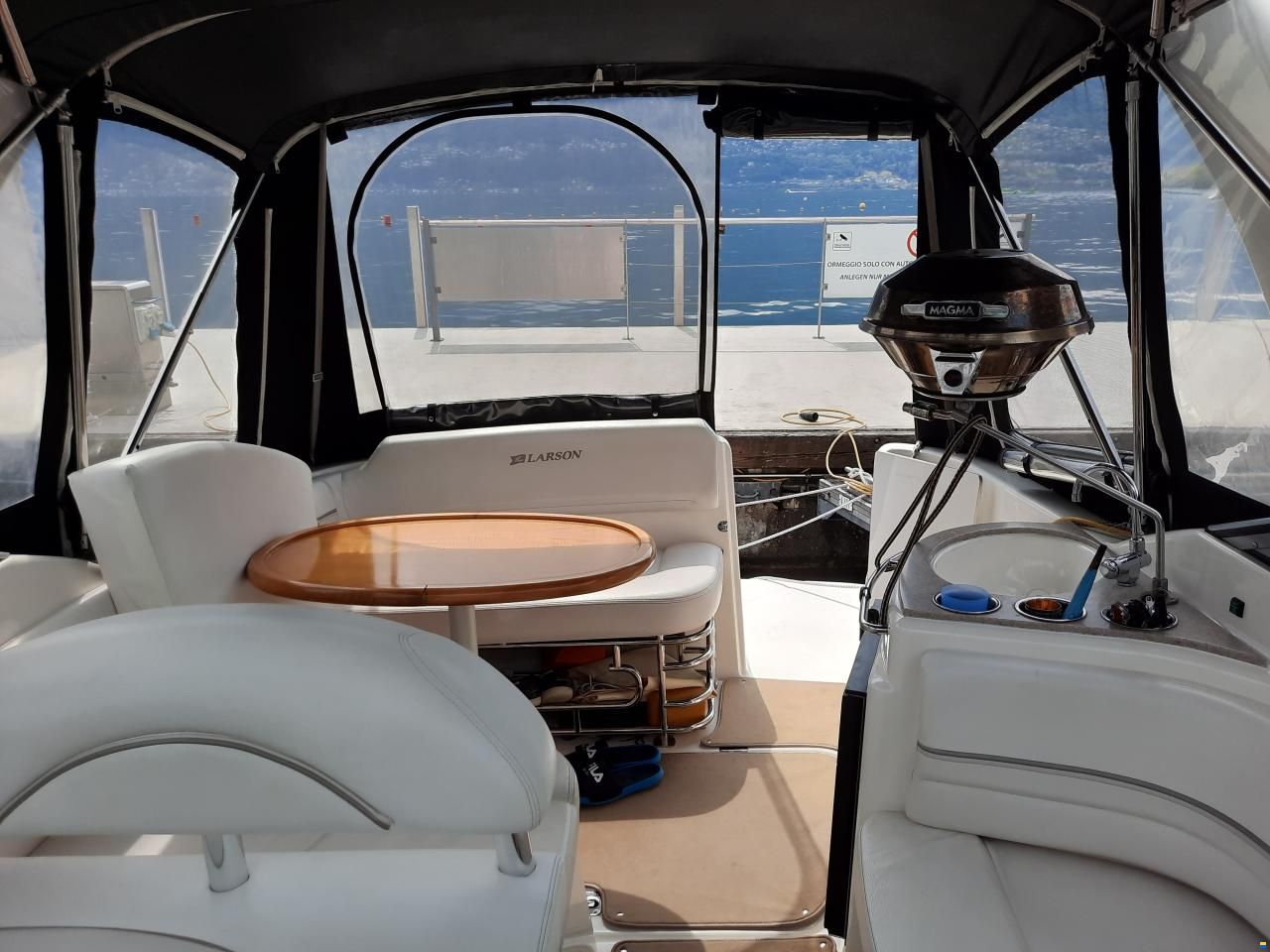 Larson 274 Cabrio