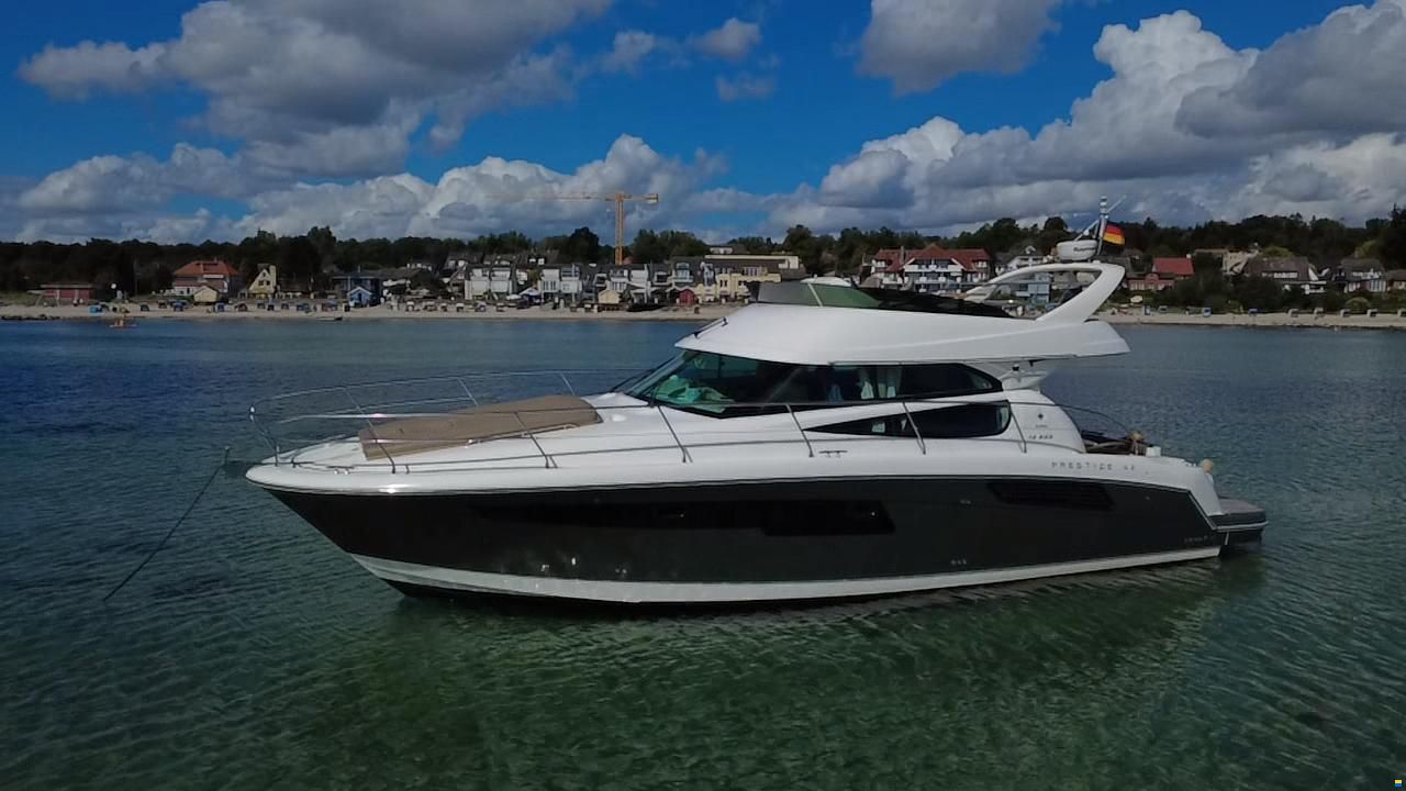 Jeanneau Prestige 42 Fly