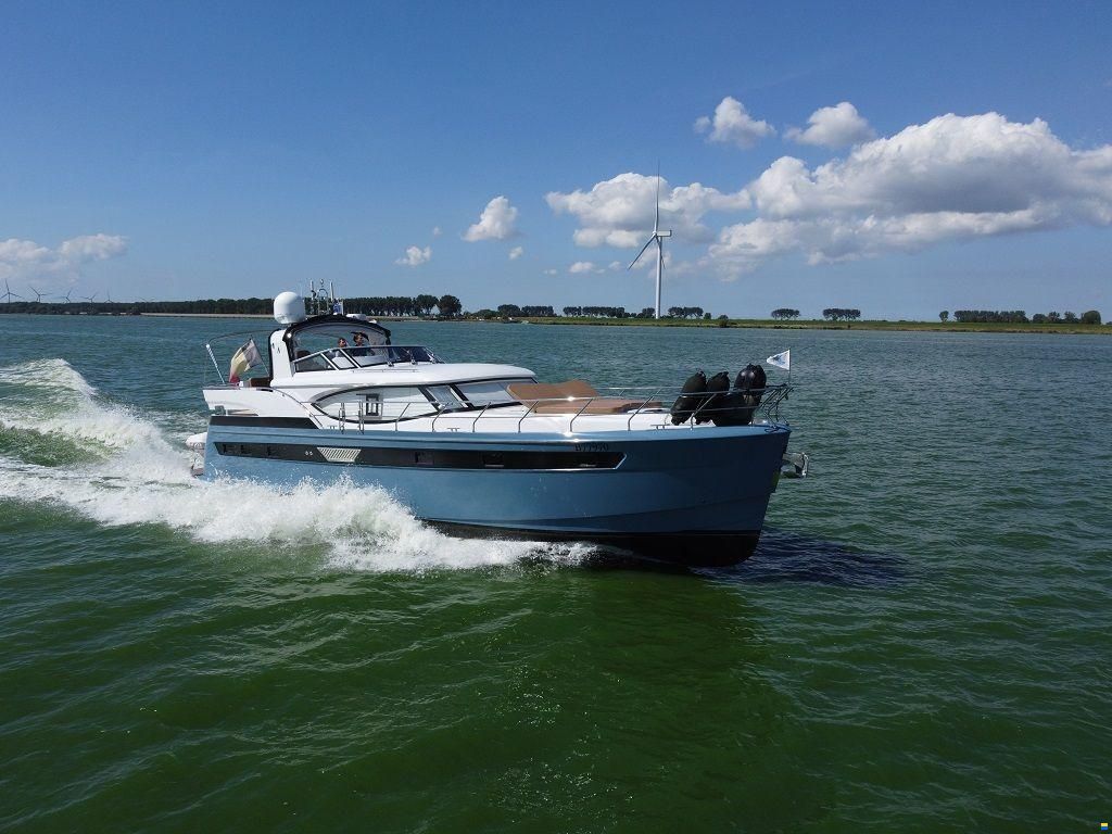 Atlantic Yachts A 500 Convertible