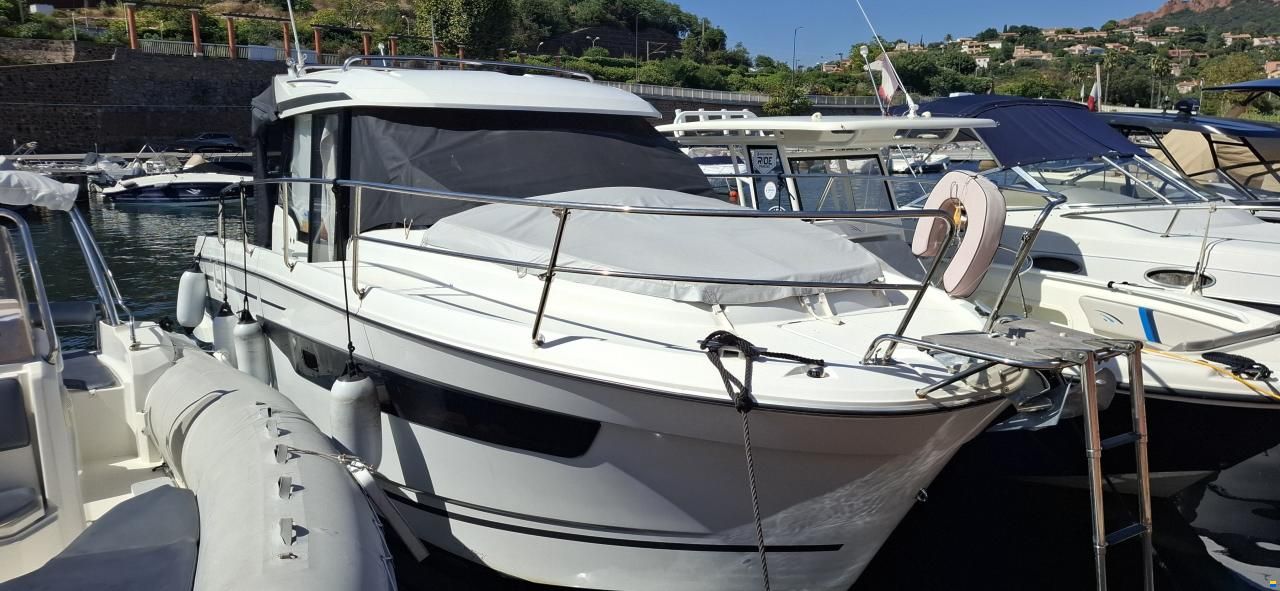Jeanneau Merry fisher 895