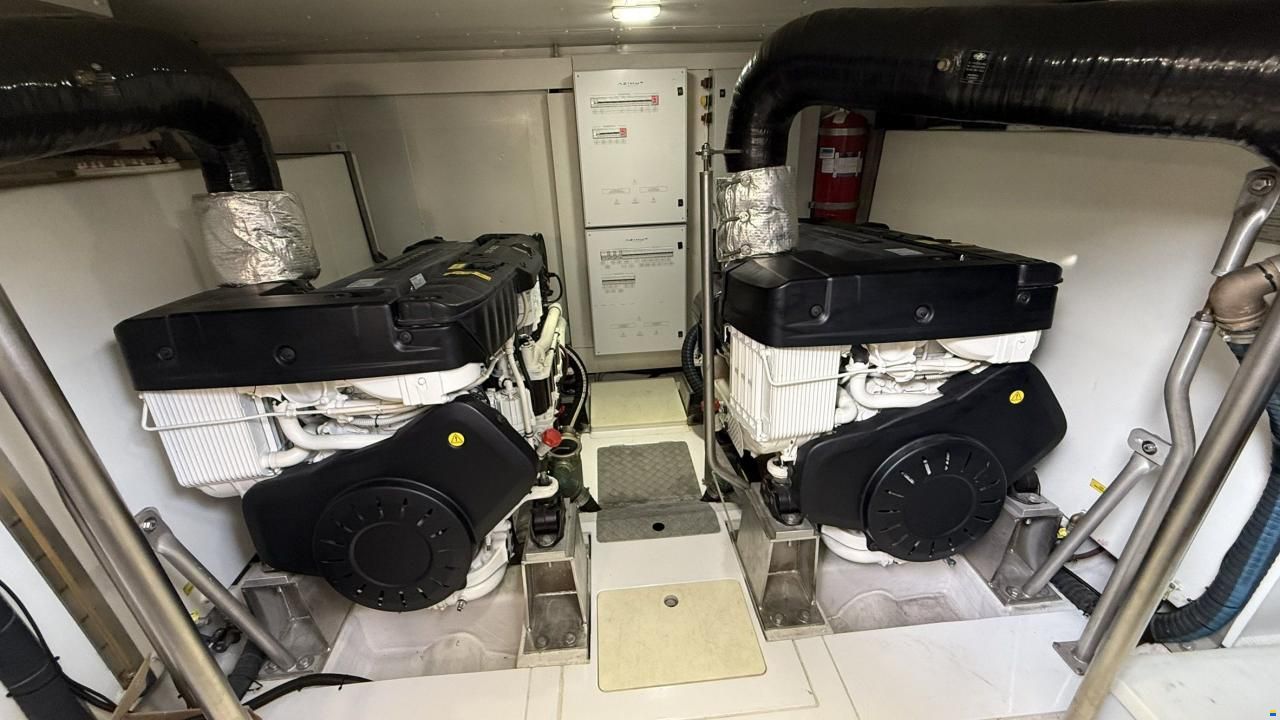 Azimut MAGELLANO 66 - 2018