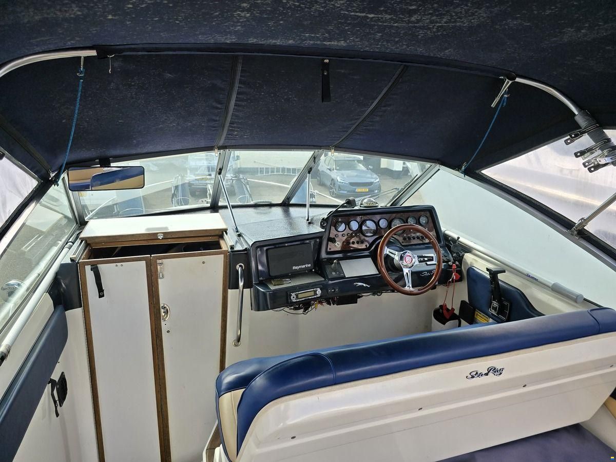 Sea Ray 220DA