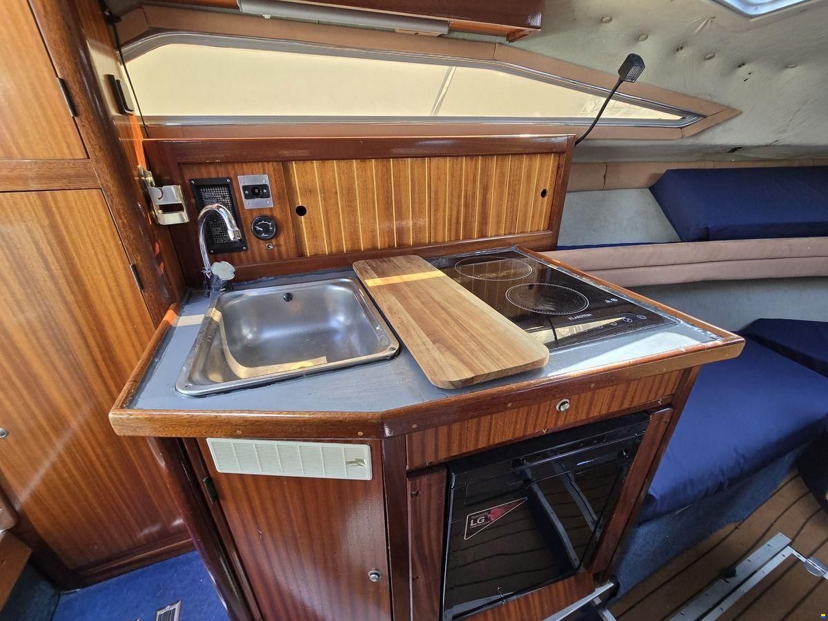 Sea Ray 220DA