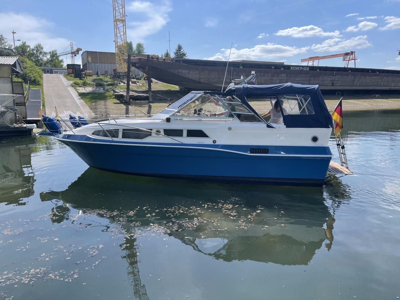 Polar Explorer 28