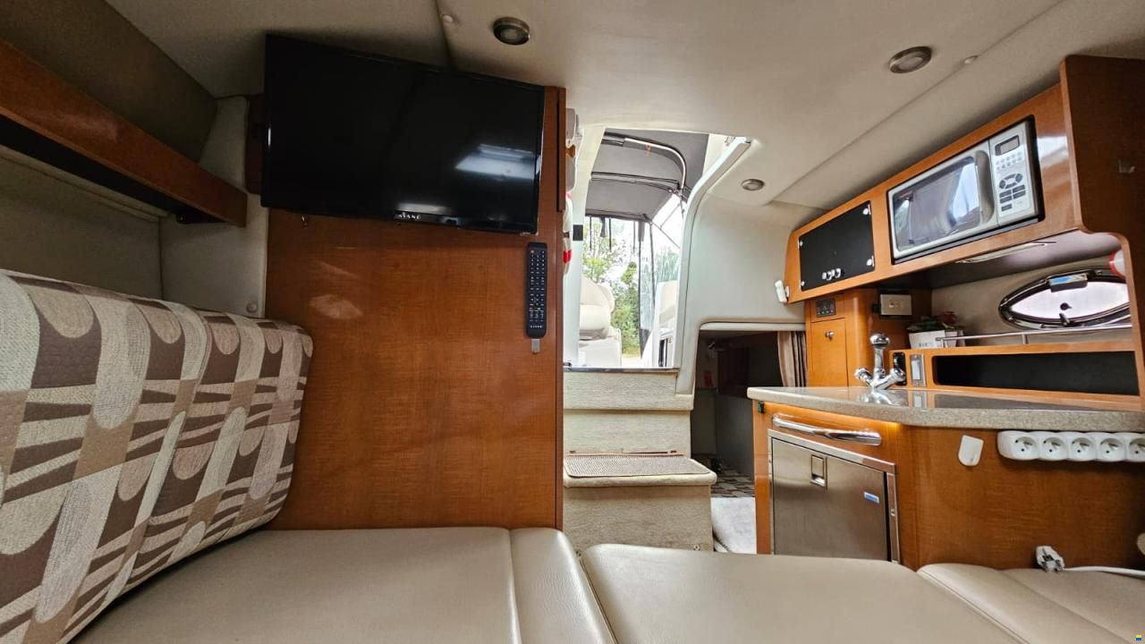 Chaparral 250 Signature