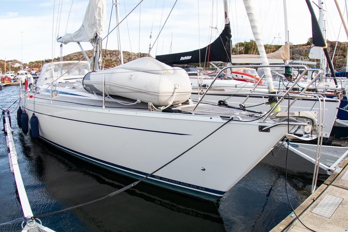 Grand Soleil 45