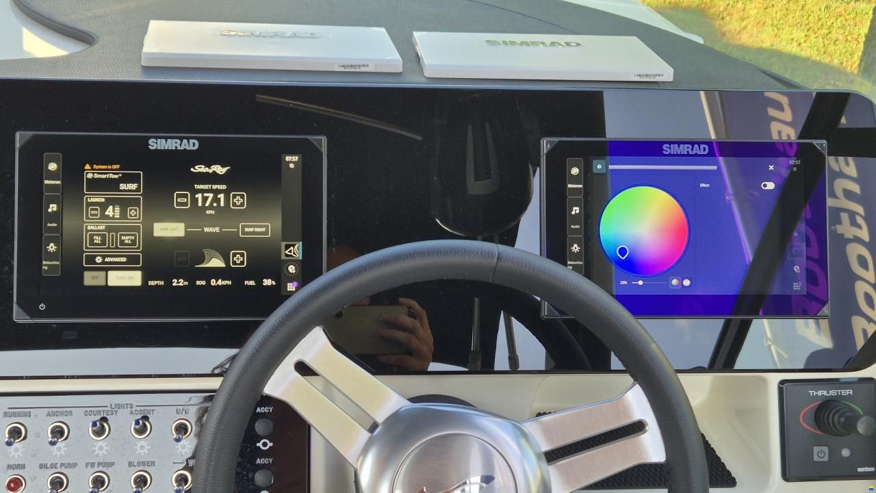 Sea Ray SDX 270 Surf