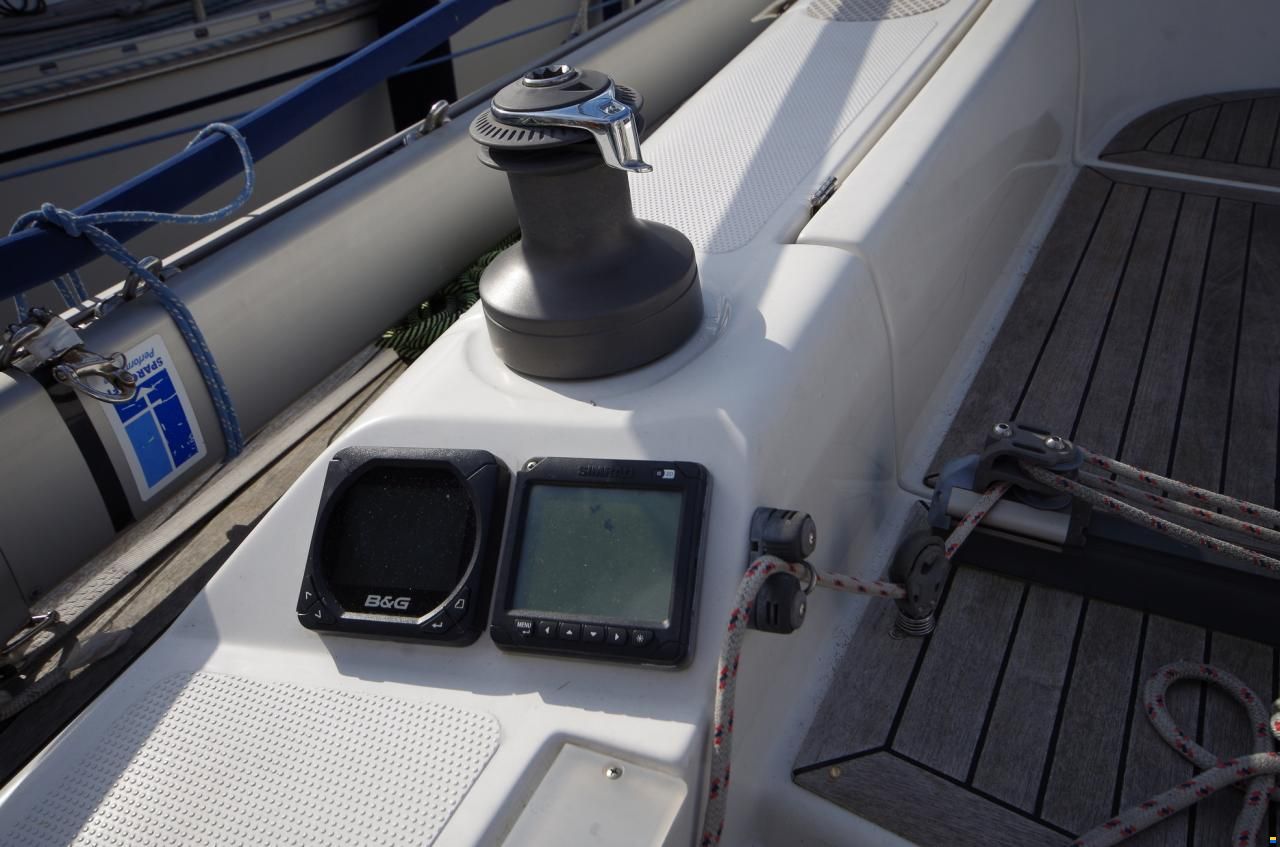 Hanse 370 - 1.HAND/NEUE LACKIERUNG nach Wunsch