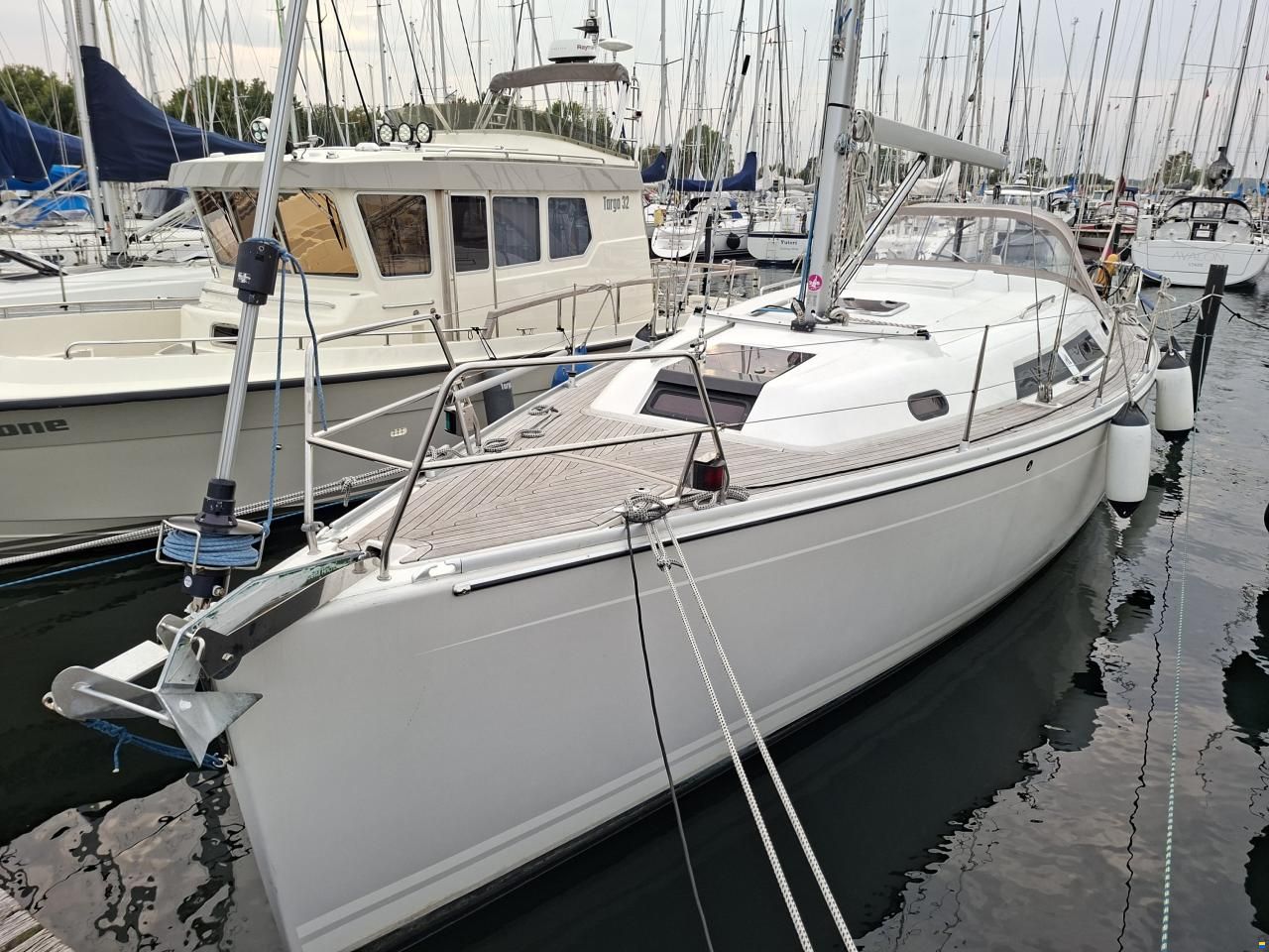 Hanse 370 - 1.HAND/NEUE LACKIERUNG nach Wunsch