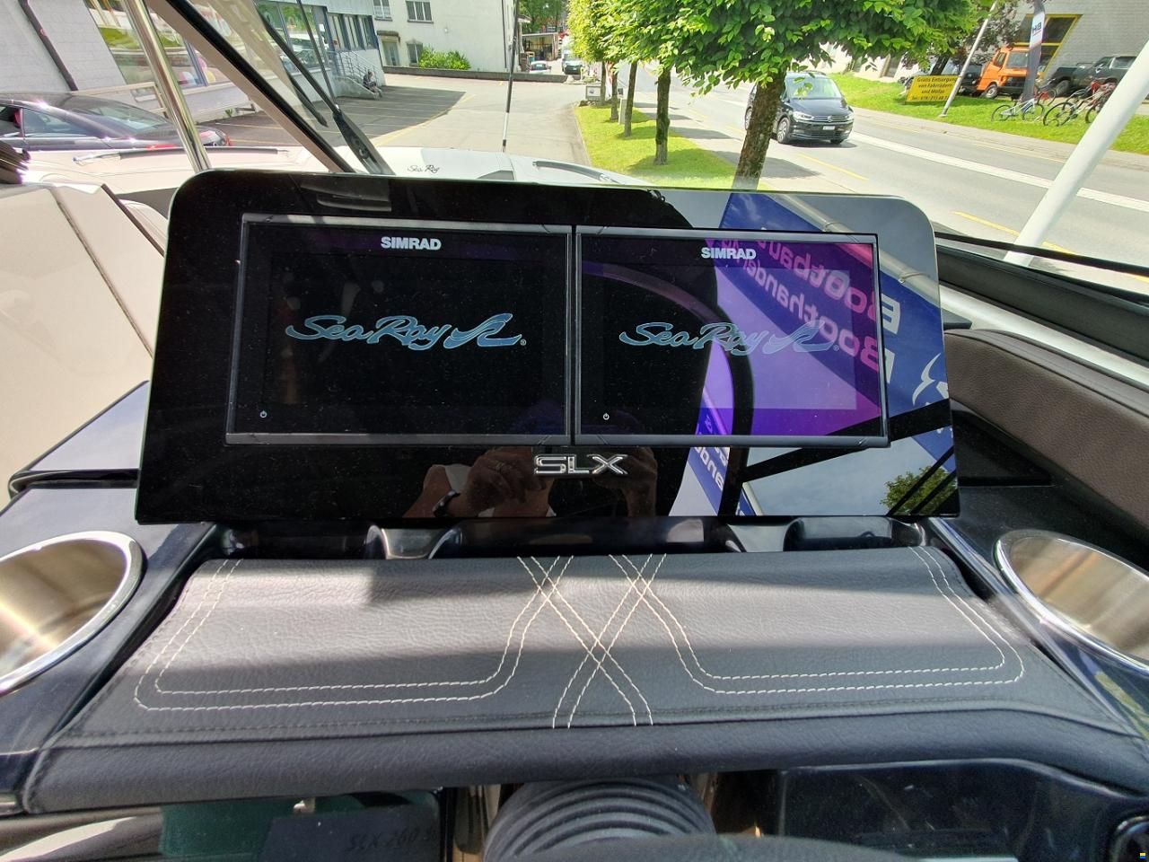 Sea Ray SLX 260 Surf