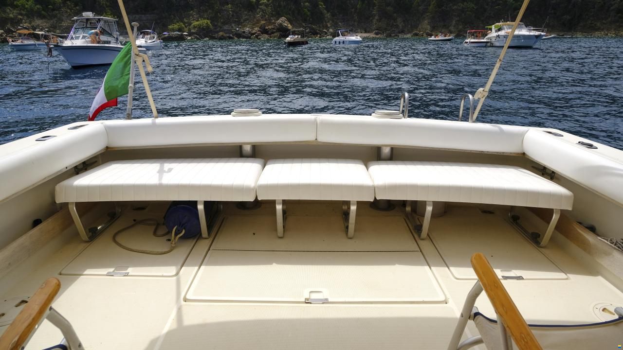Tiara 31 Open