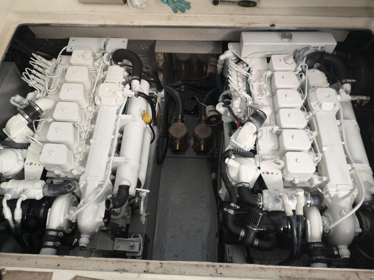 Tiara 31 Open
