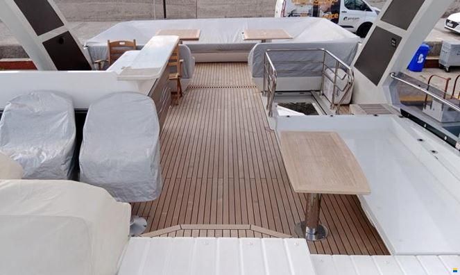 Galeon 680 fly 2020
