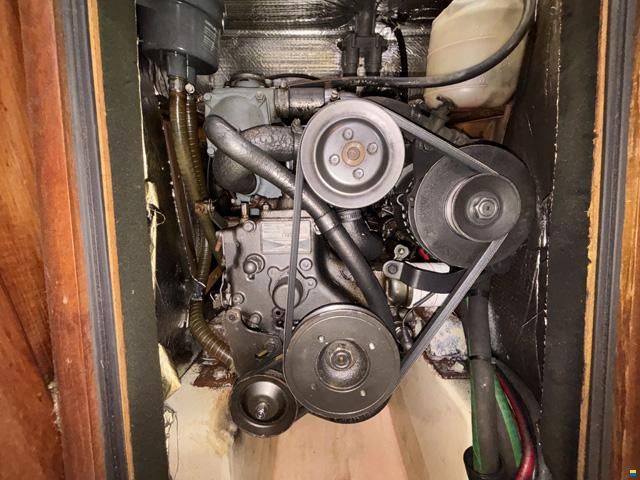 Hunter Marine 336