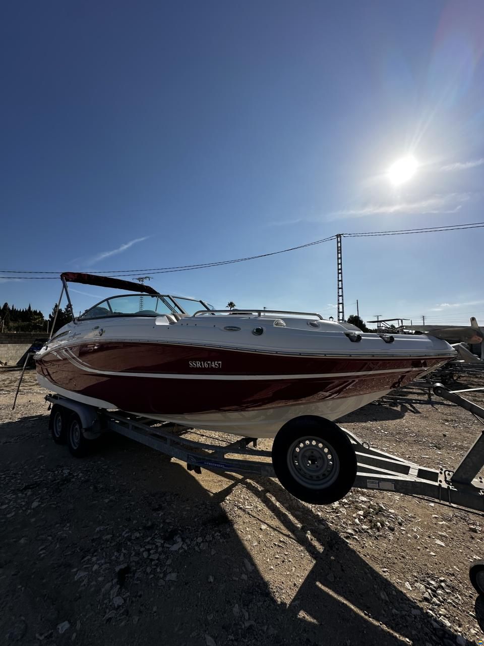 Hurricane Boats Sundeck 2400