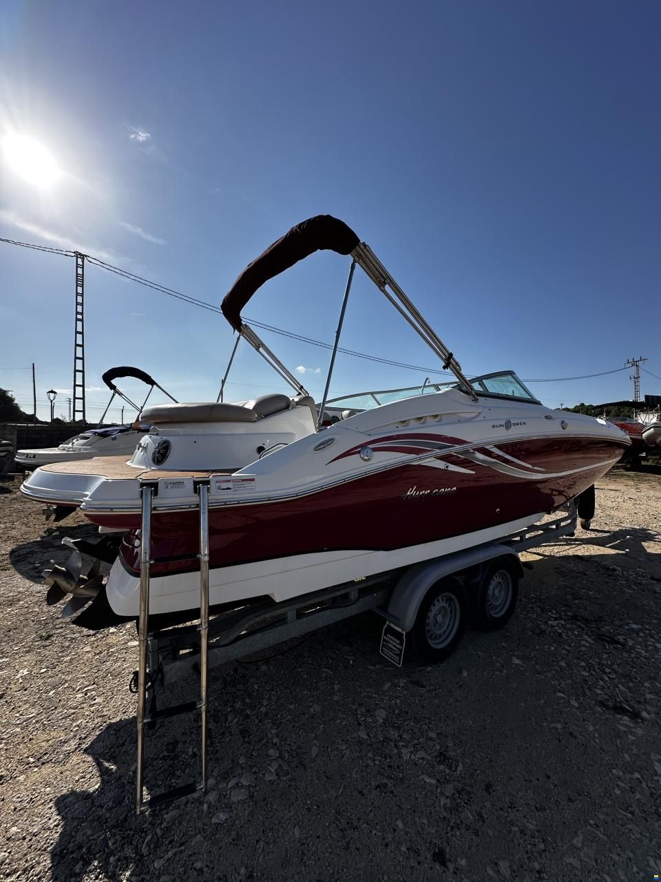 Hurricane Boats Sundeck 2400