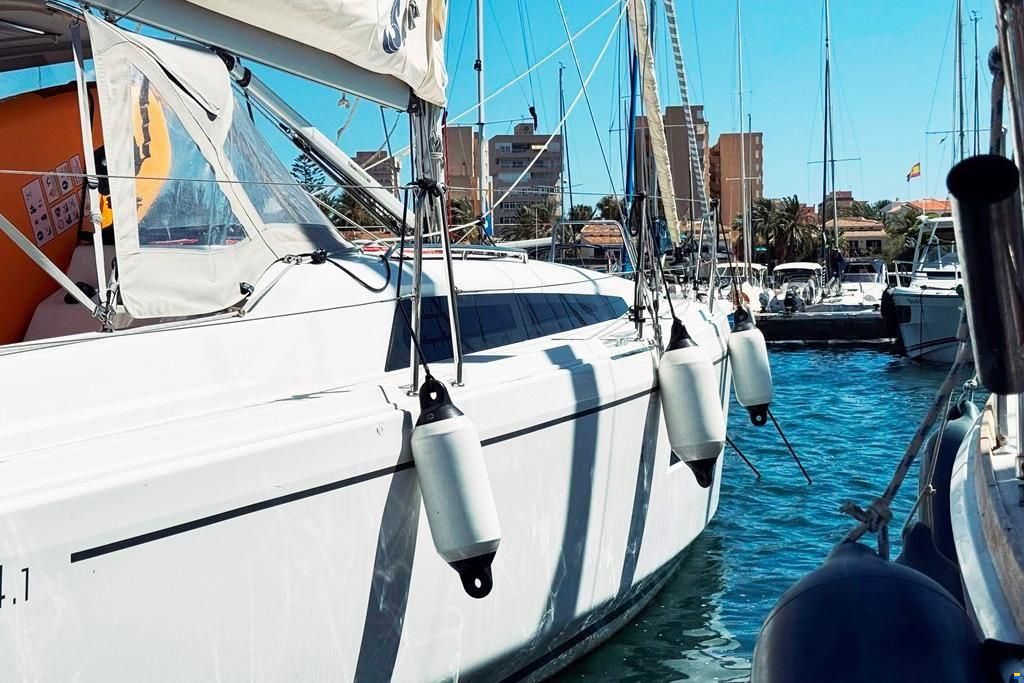 Beneteau Oceanis 34.1
