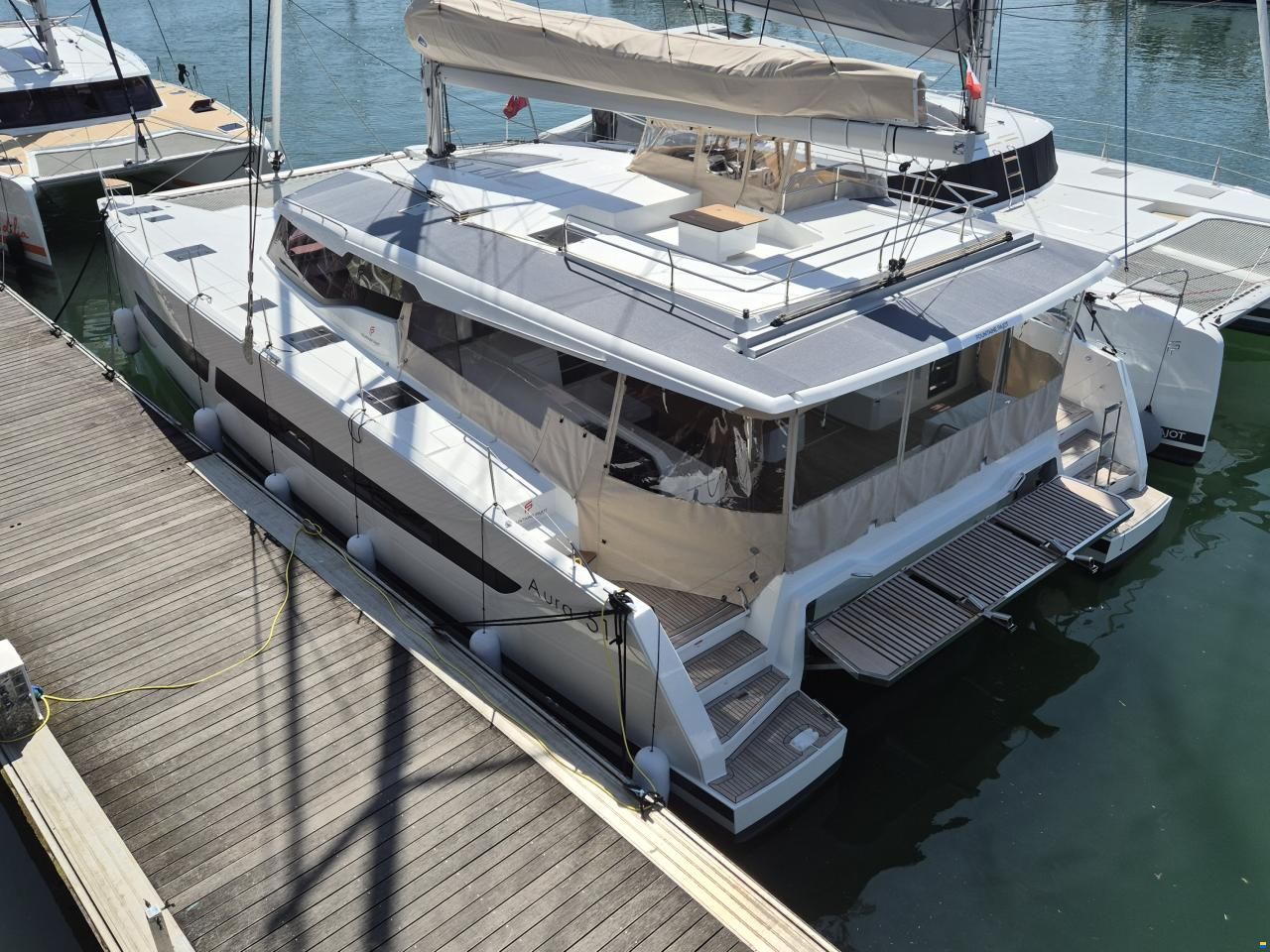 Fountaine Pajot AURA 51